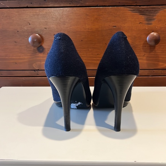 Nine West Heels 7.5 - Picture 9 of 9